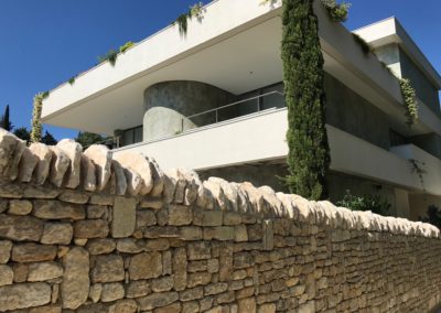 Une villa architecturale à Uzès