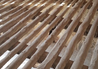 plafond provençal en cours de rénovation Rouviere Construction