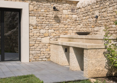 cuisine été en pierres maison Gard Rouviere Construction